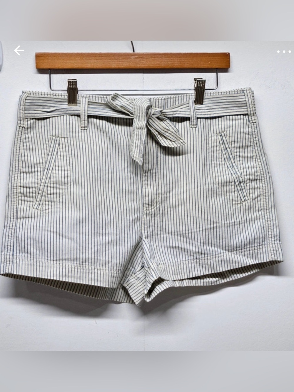 AE Striped Women’s nautical Shorts - White/blue